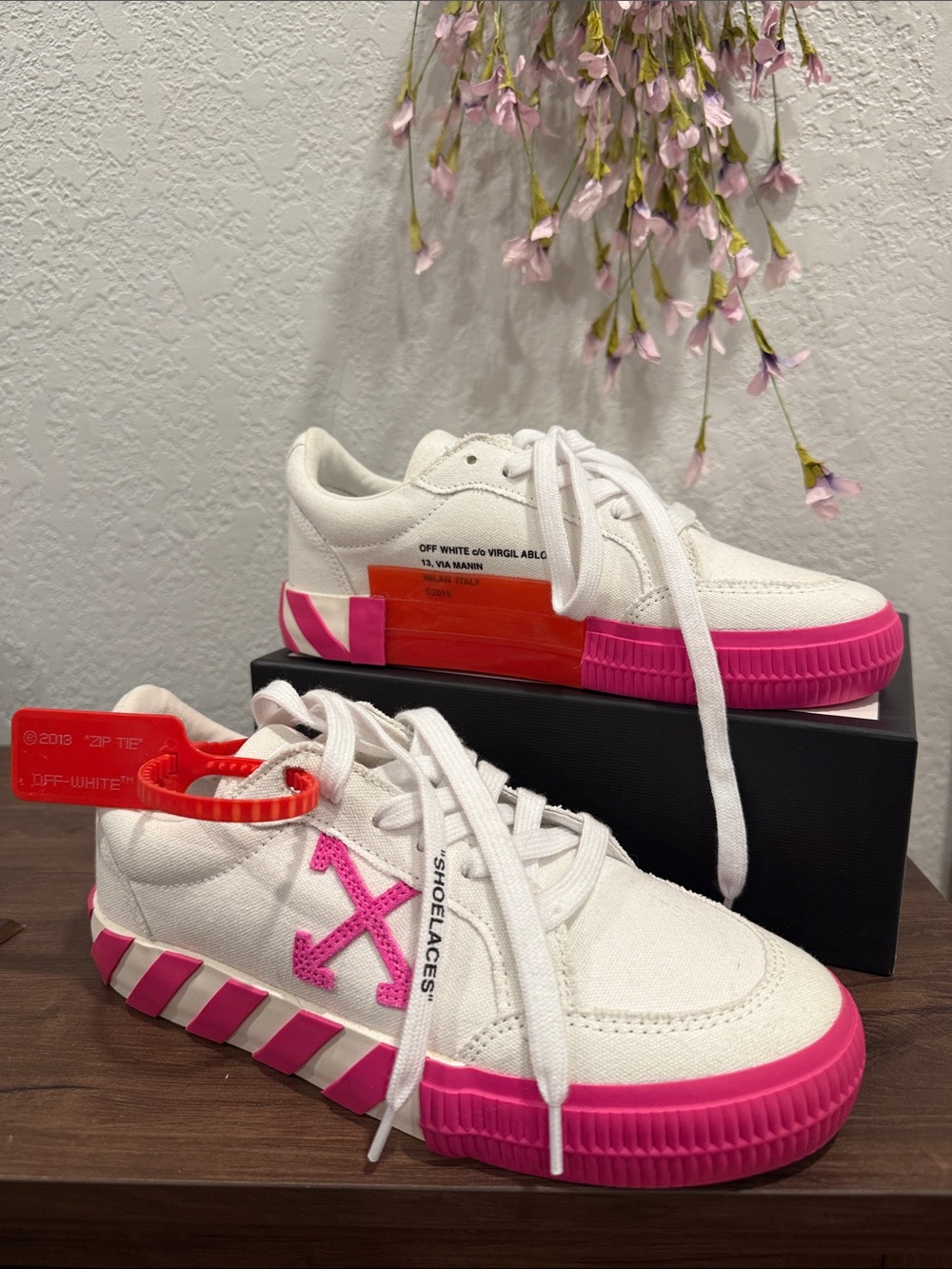 Off-White